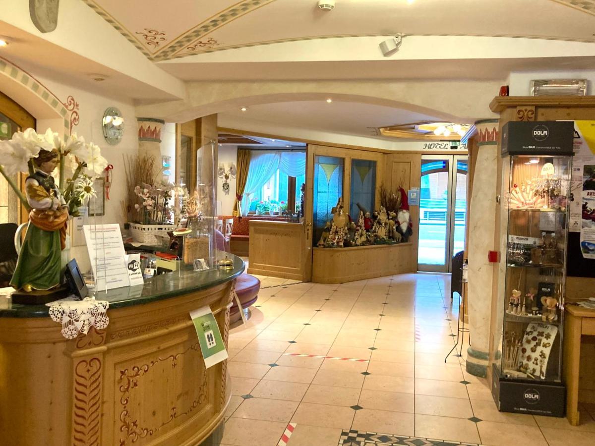 Hotel Alba Wellness & Spa カナツェーイ エクステリア 写真