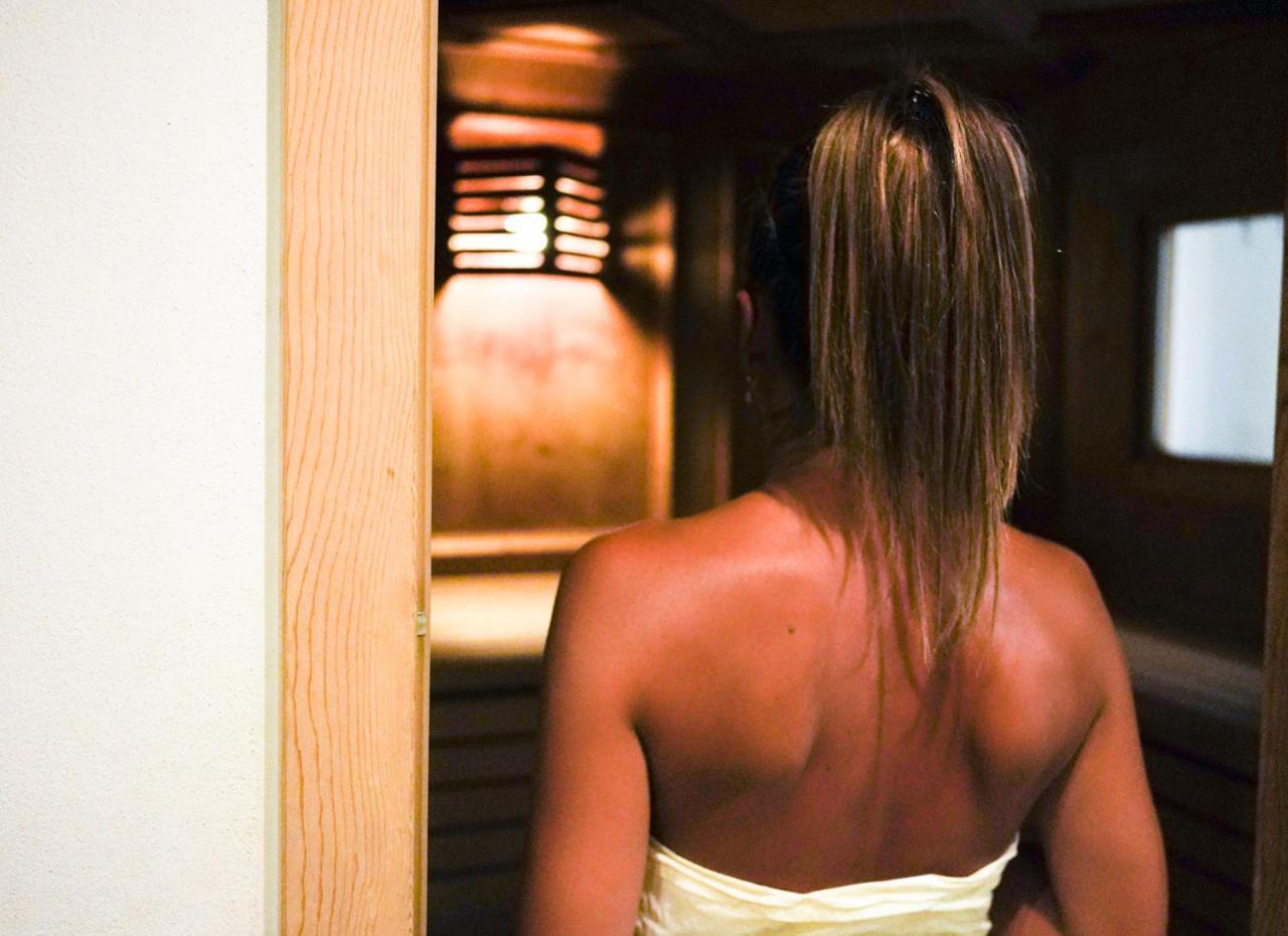 Hotel Alba Wellness & Spa カナツェーイ エクステリア 写真